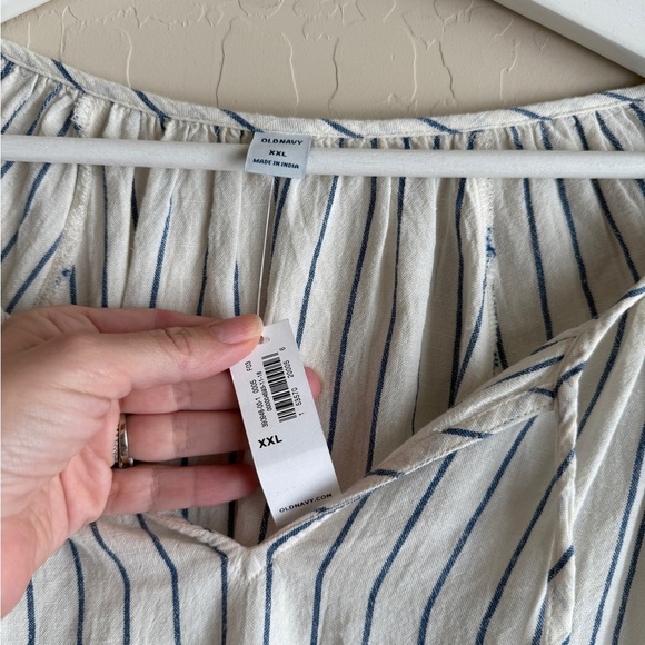 Old Navy White Crepe Peplum Hem Swing Blouse Puff Sleeves XXL - Picture 5 of 7